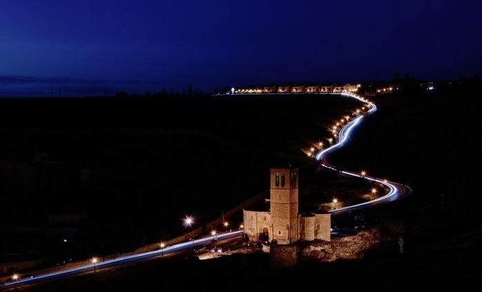 Fotografía ganadora del Juego del mes de Diciembre "Luces de ciudad". Autor: Manolo